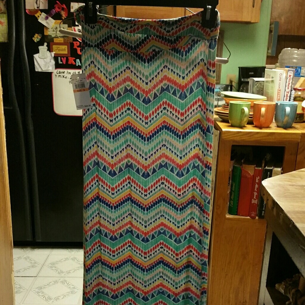 Ladies skirt